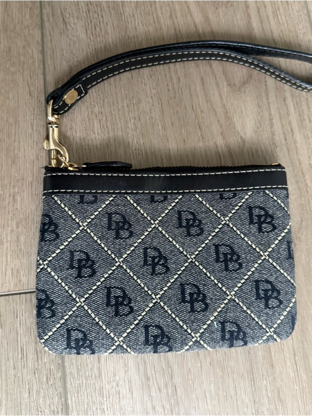 Dooney & Bourke Wristlet Purse in Black Patterned Jacquard